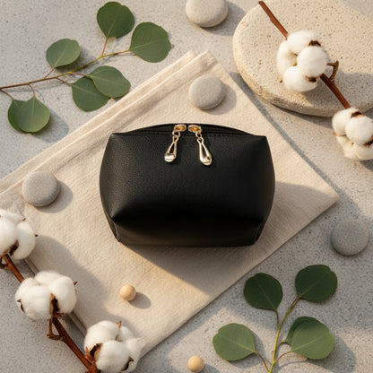 Everywhere Makeup Bag_2.png